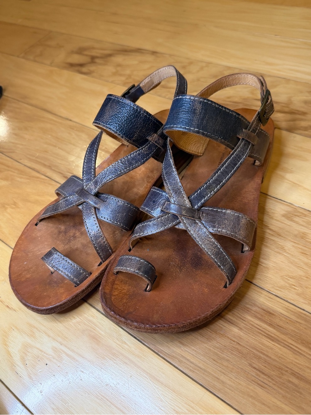 BED|STU Distressed Leather Strappy Toe Loop Sandals Brown Size 7